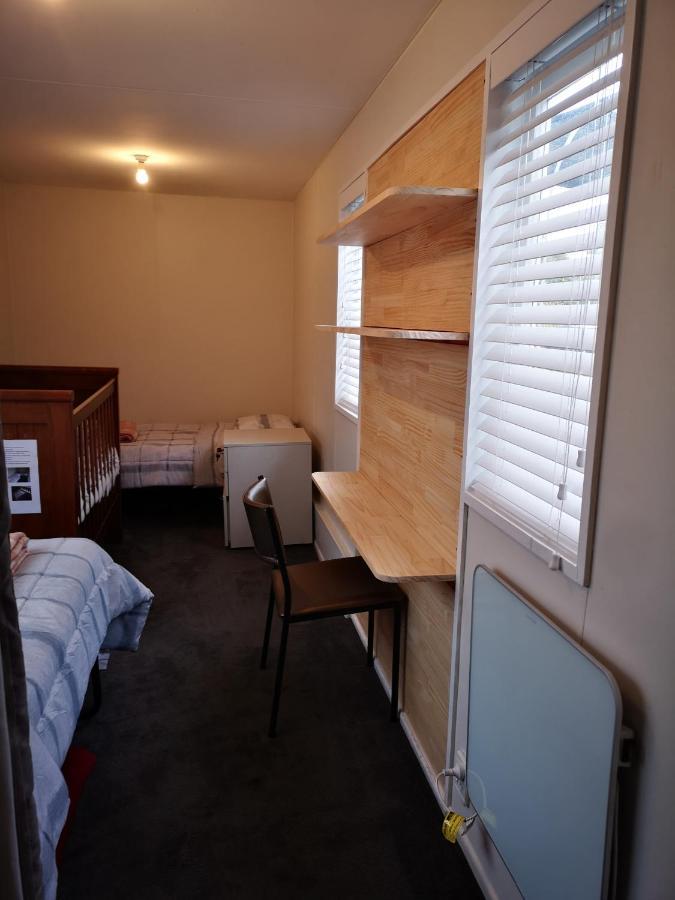 Cheerful 4 Bedroom Holiday Home Rotorua Luaran gambar
