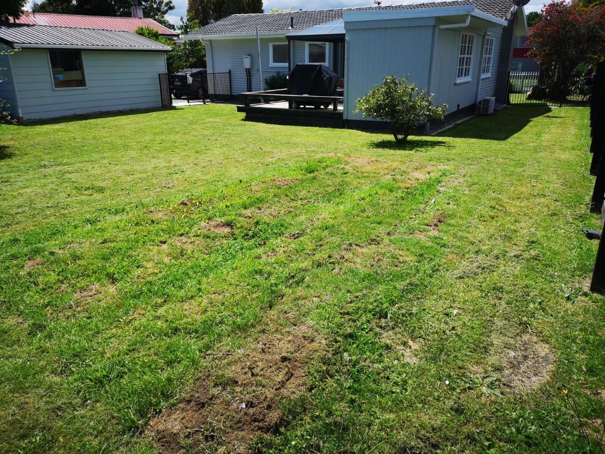 Cheerful 4 Bedroom Holiday Home Rotorua Luaran gambar